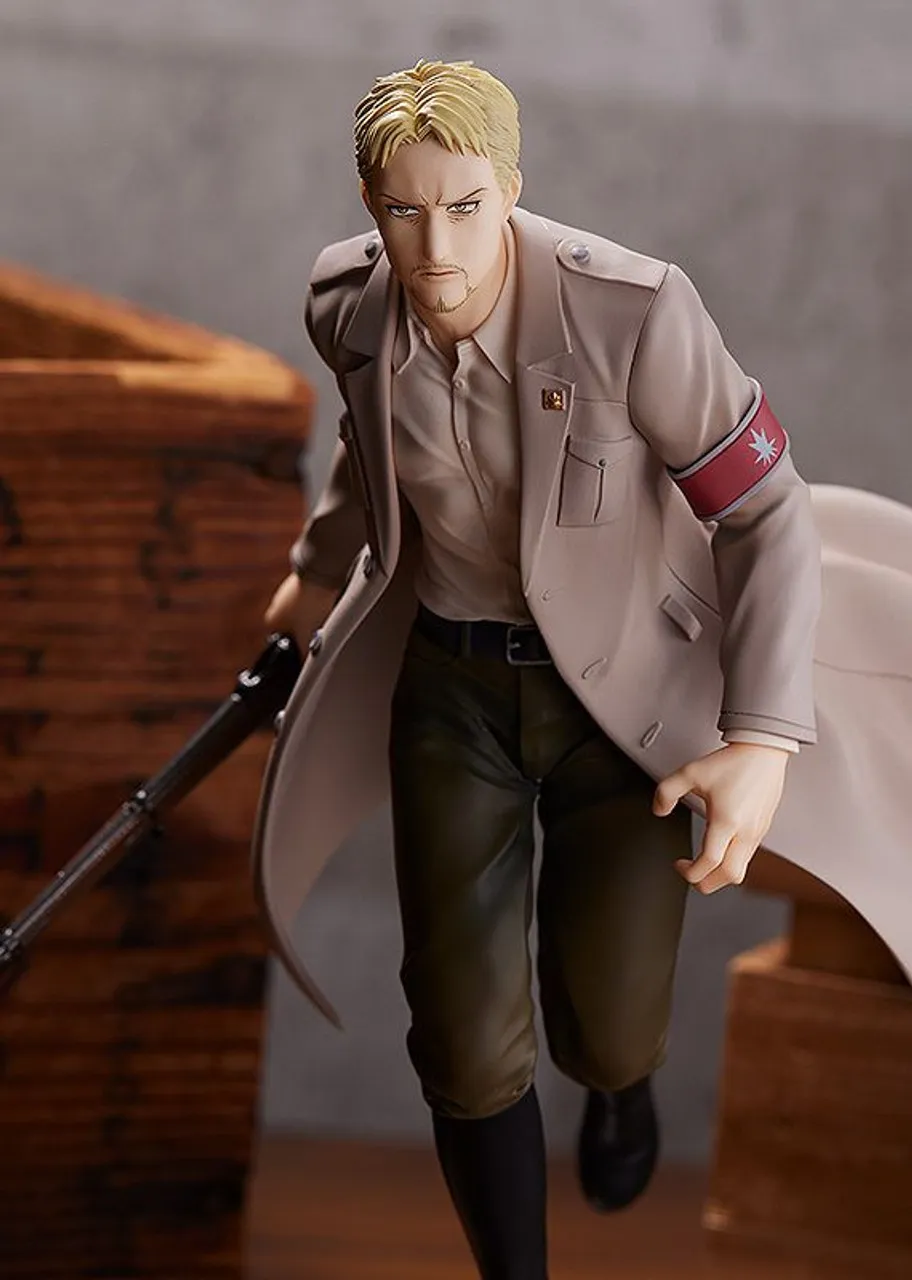FIGURA POP UP PARADE ATTACK ON TITAN - REINER BRAUN - Imagen 2